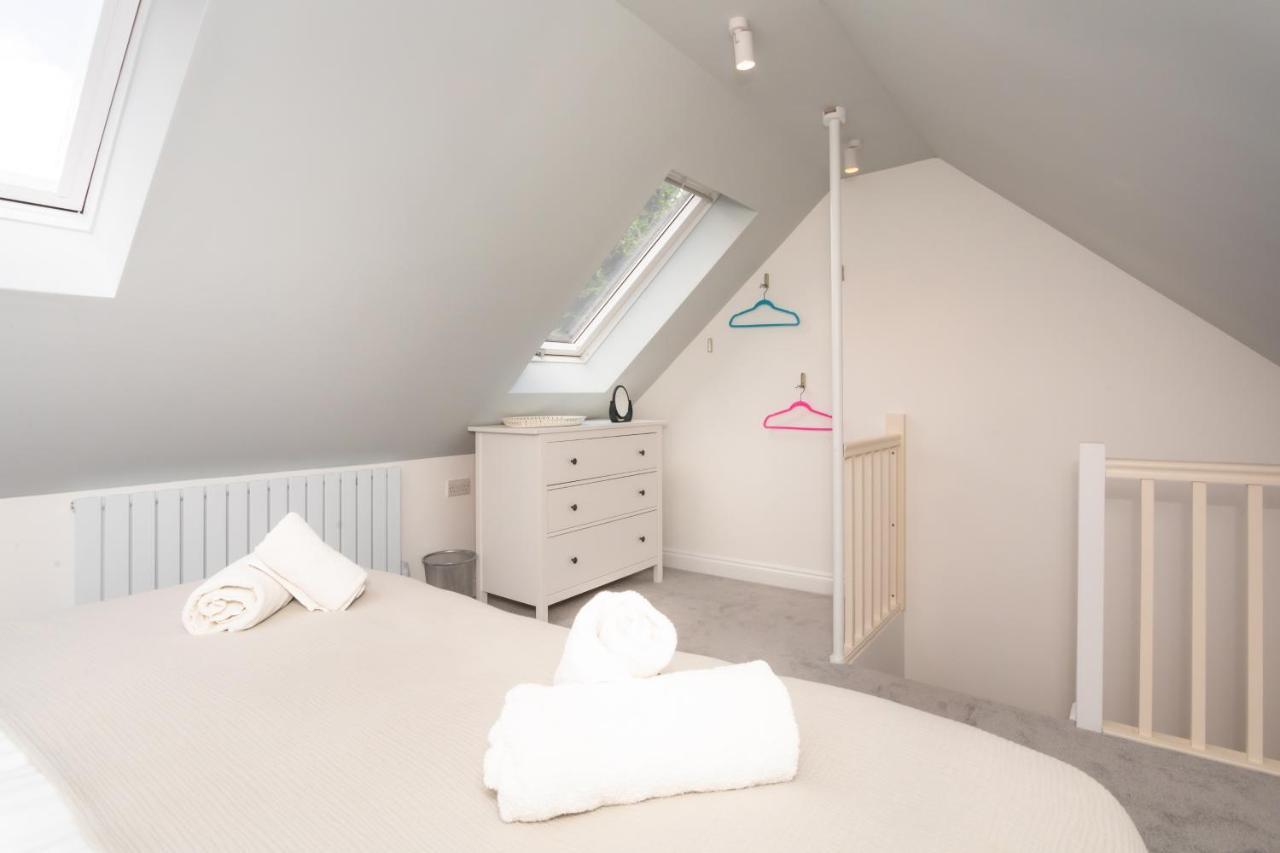 The Blue Door Apartment Bath Bagian luar foto